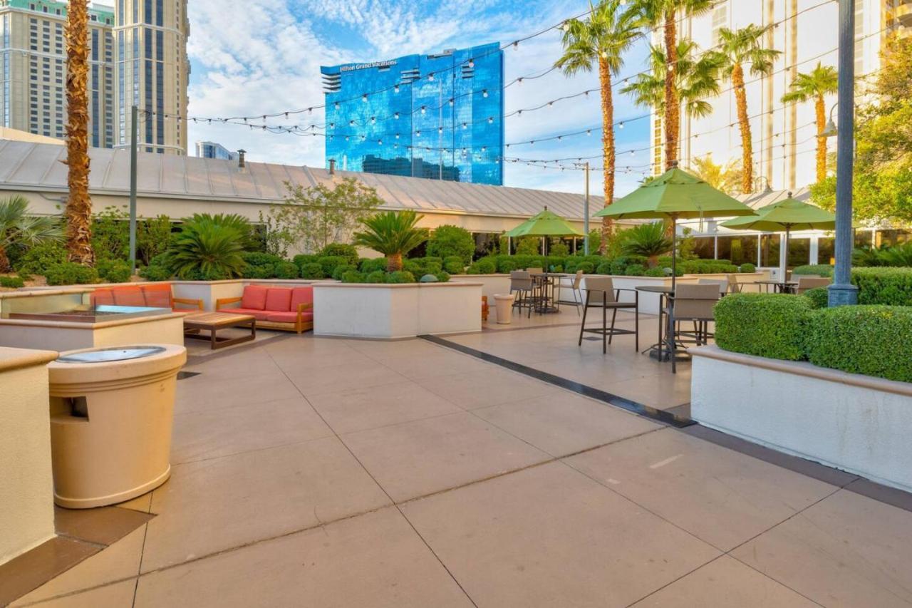 Luxury Mgm Studio With Pool Gym And Jacuzzi Bathtub Las Vegas Exterior photo
